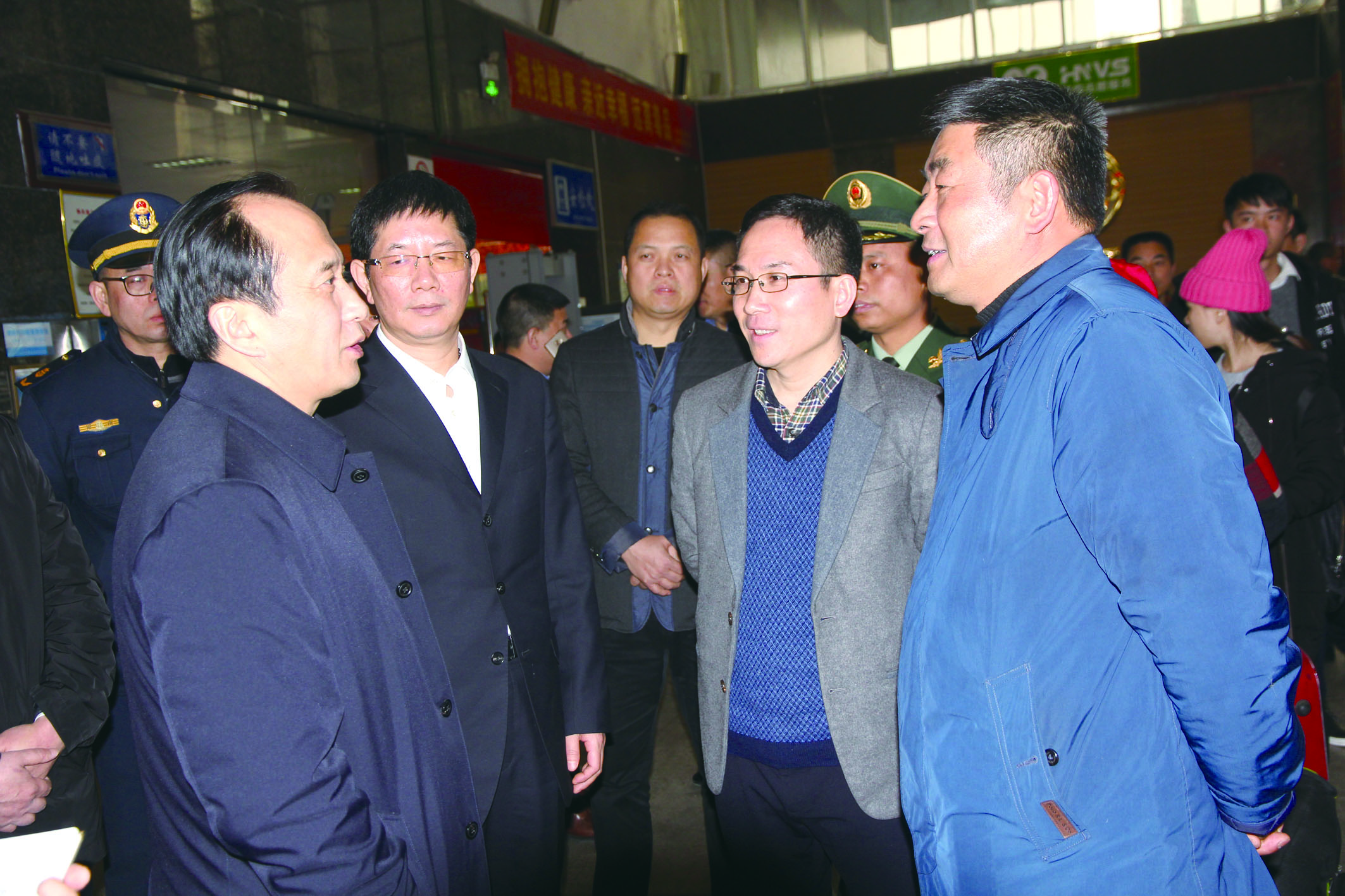2月8日，副省長、省公安廳廳長許顯輝來我司督導安全生產(chǎn)工作
